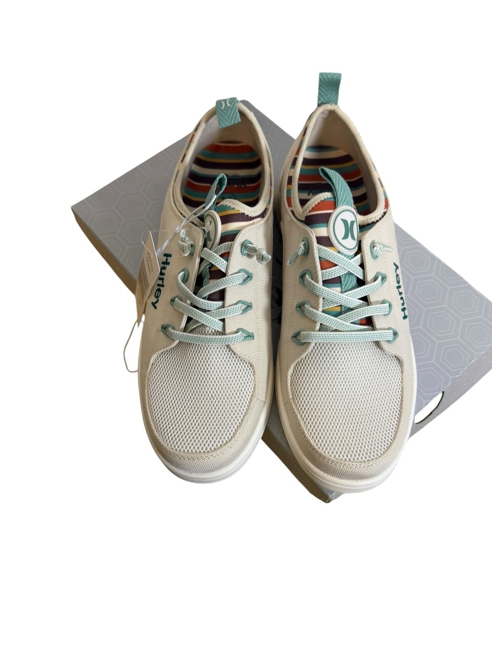 Hurley Beige Canvas Sneakers with Mint Accents sz women’s 9